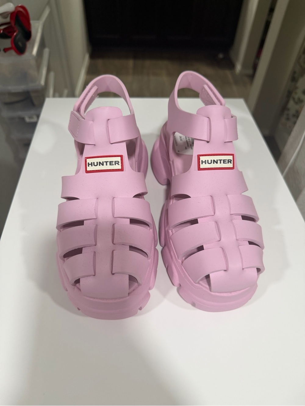 Hunter Women’s Pink Jelly Fisherman Sandals